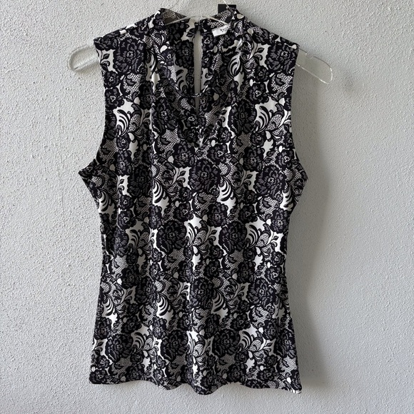 White House Black Market Choker Top NWT Size M Sleeveless Goth Floral Office - Picture 4 of 14